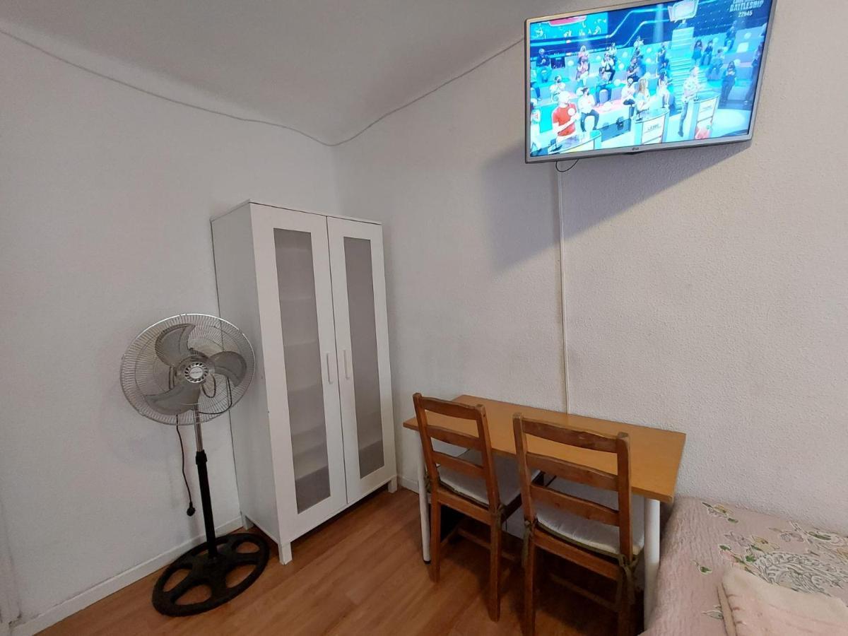 HomeStay Olivos Madrid Exterior foto